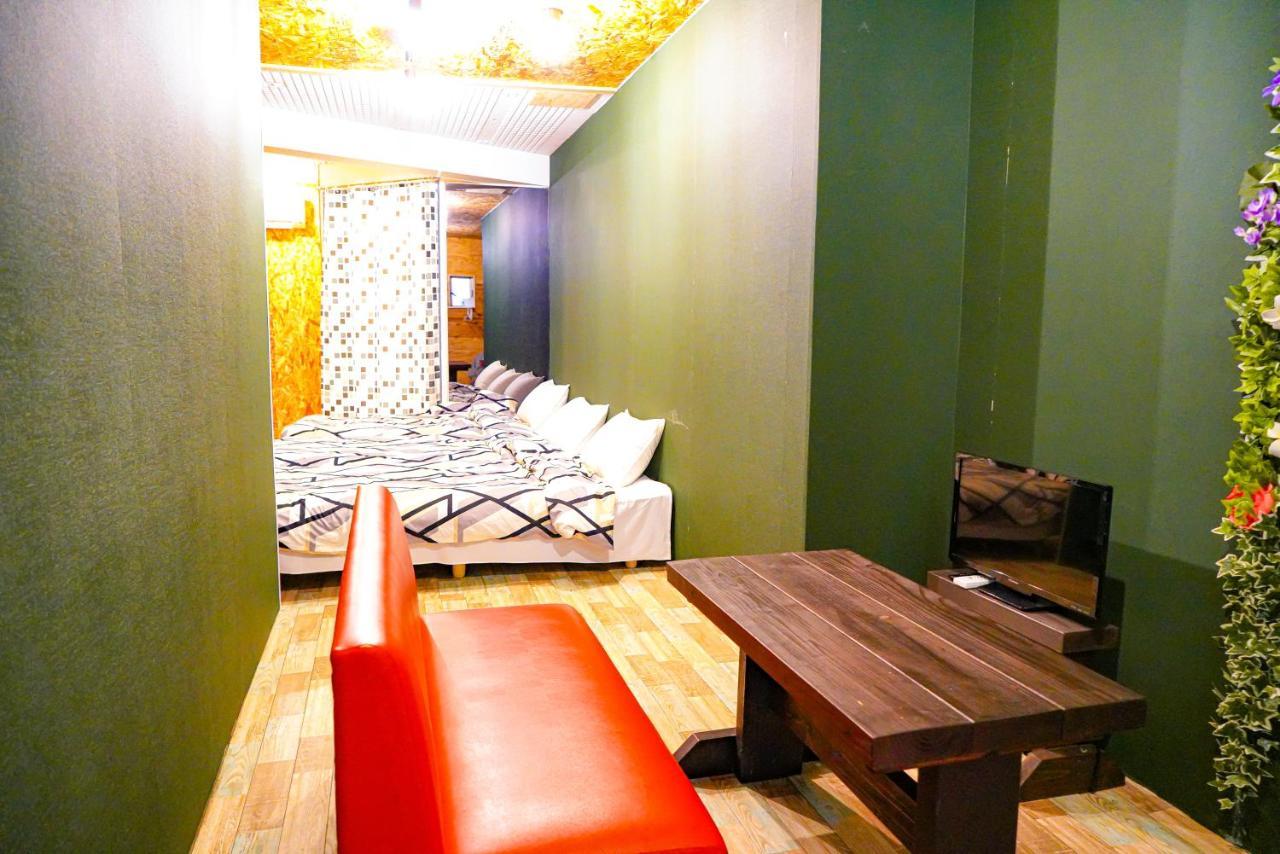 One Hostel Himeji Zewnętrze zdjęcie